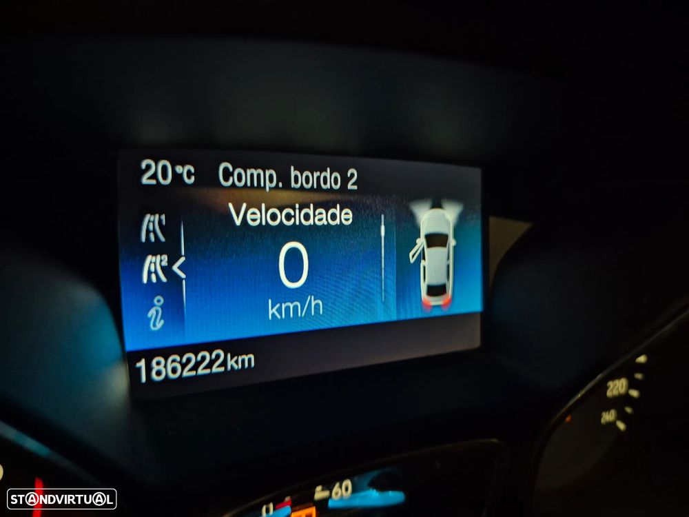 Ford Focus SW 1.5 TDCi Titanium - 16