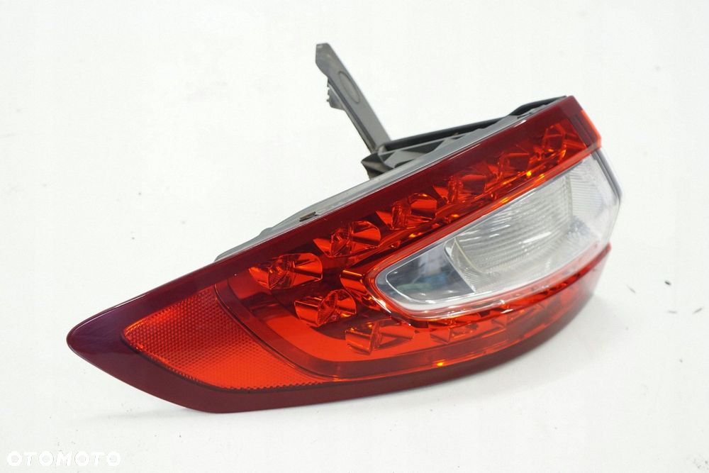 FORD MONDEO MK5 15R KOMBI LAMPA W BŁOTNIK LEWY TYŁ DS73-13405-CD - 2