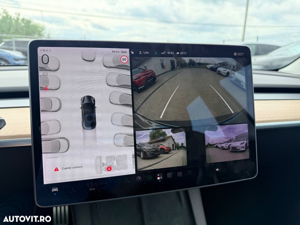 Tesla Model 3 - 12