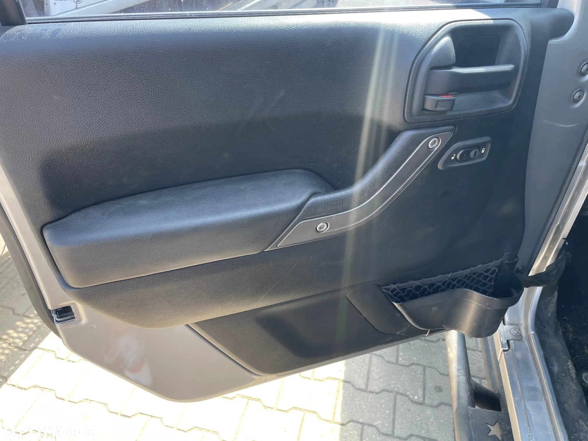 Jeep Wrangler - 14