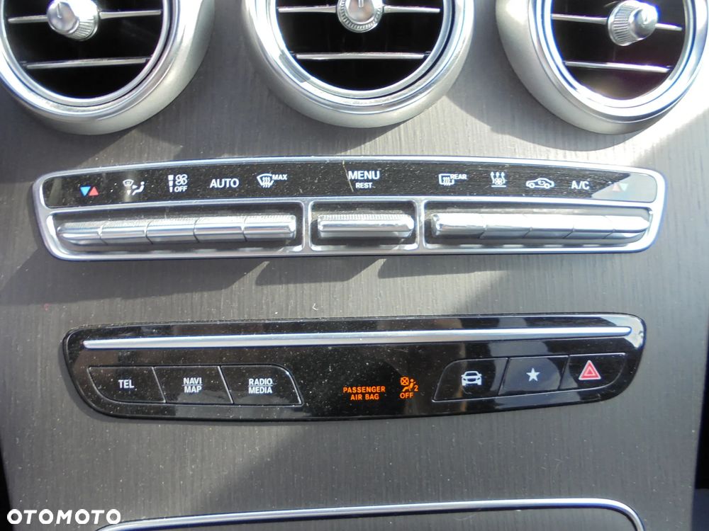 Mercedes-Benz GLC 300 de 4Matic 9G-TRONIC - 20