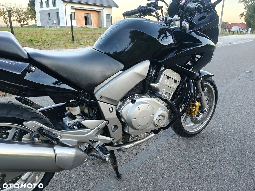 Honda CBF - 7