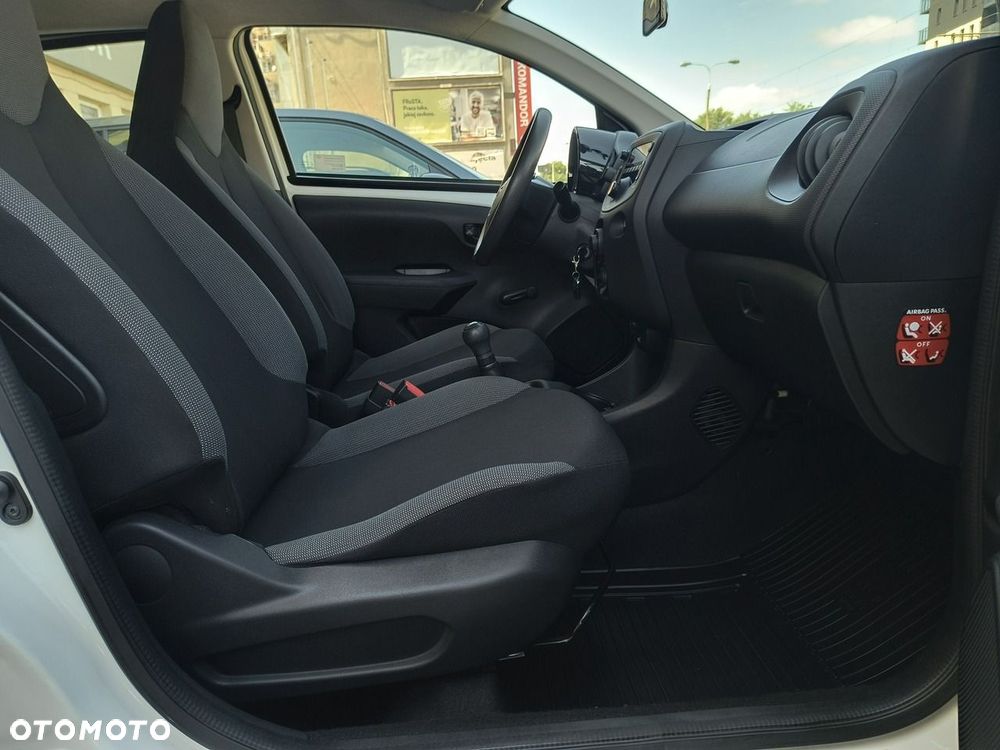 Toyota Aygo x-cite - 21