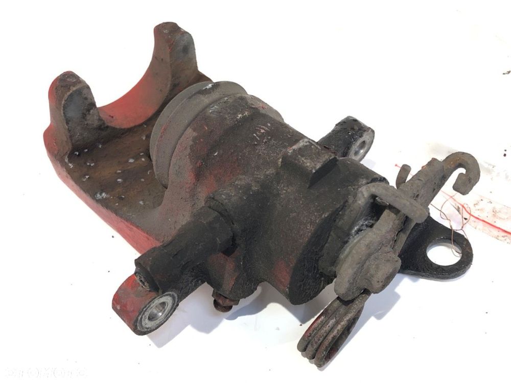 ZACISK PRAWY TYŁ - 68.00 PLN - ALFA ROMEO GT (937_) 2003 - 2010 2.0 JTS (937CXH1A, 937CXH11) 121 kW - 4