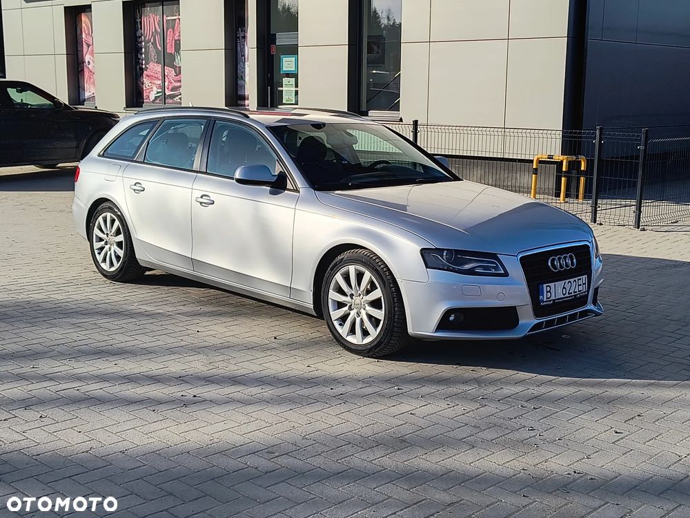 Audi A4 Avant 2.0 TDI DPF Attraction - 1