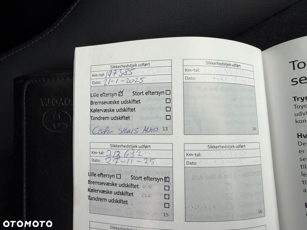 Toyota Avensis - 13