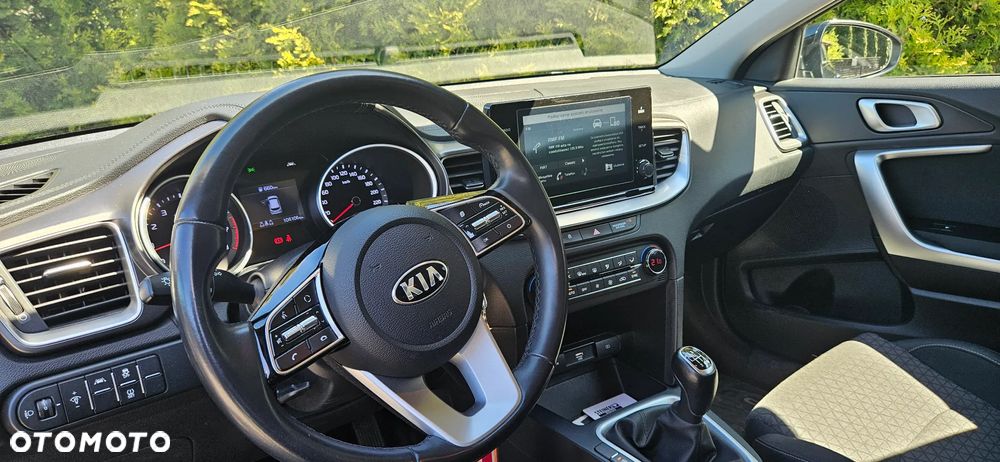 Kia Ceed 1.4 T-GDI M - 9