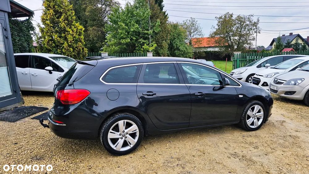 Opel Astra 1.4 Turbo Color Edition - 11