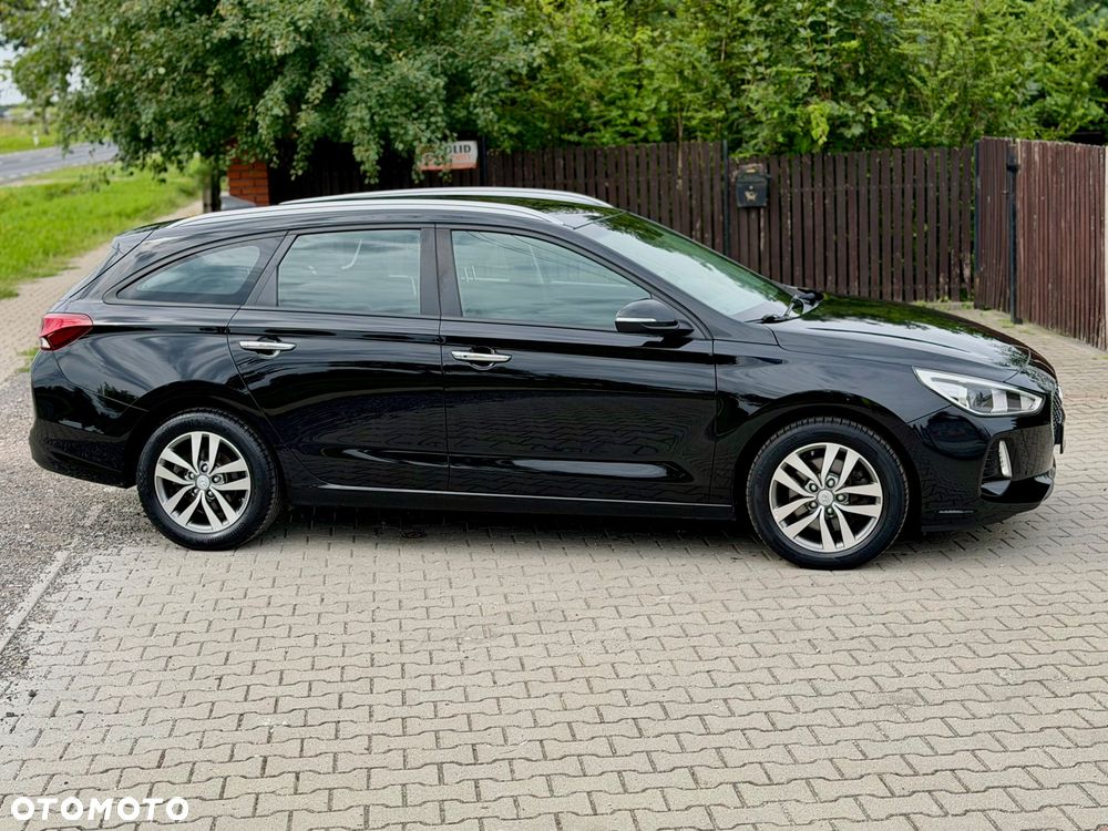 Hyundai i30 1.4 T-GDI DCT Premium - 32
