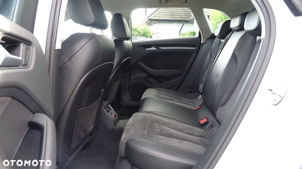 Audi A3 Sportback - 24