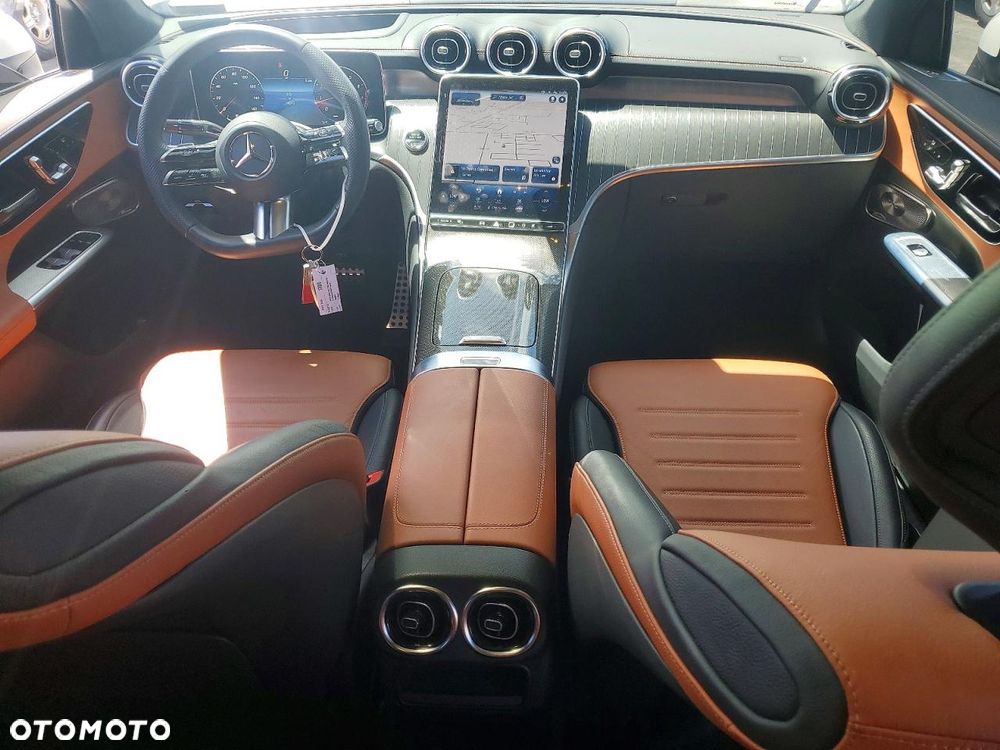 Mercedes-Benz GLC 300 4Matic 9G-TRONIC Edition Avantgarde - 9