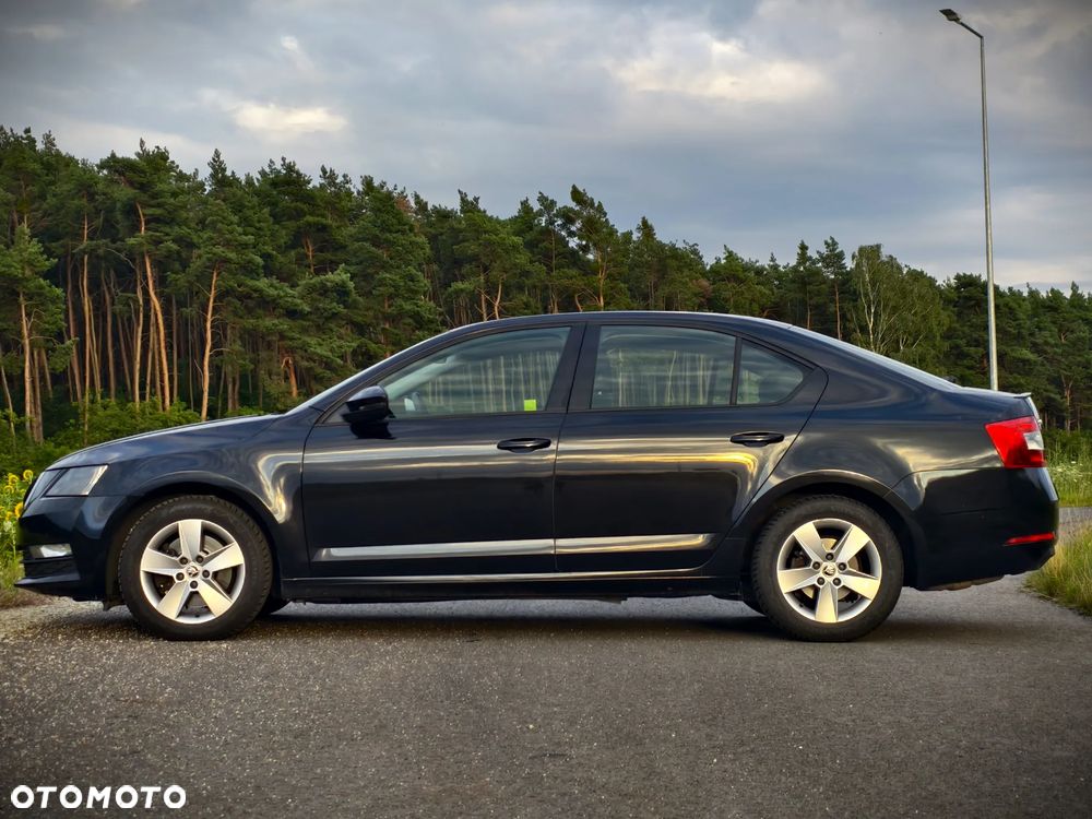 Skoda Octavia 2.0 TSI Ambition DSG - 6