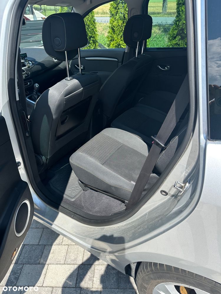 Renault Scenic - 4