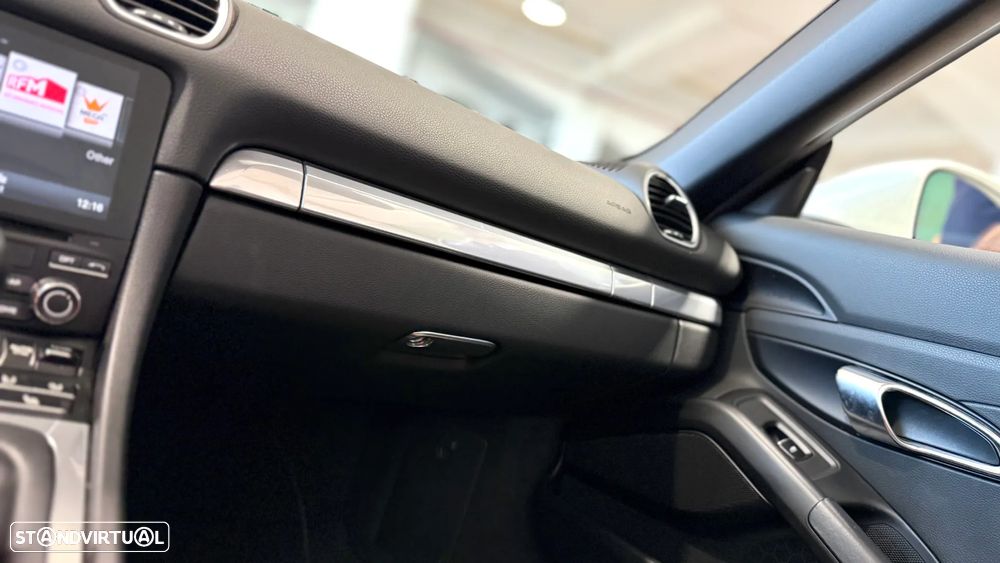 Porsche 718 Boxster 2.0 - 40