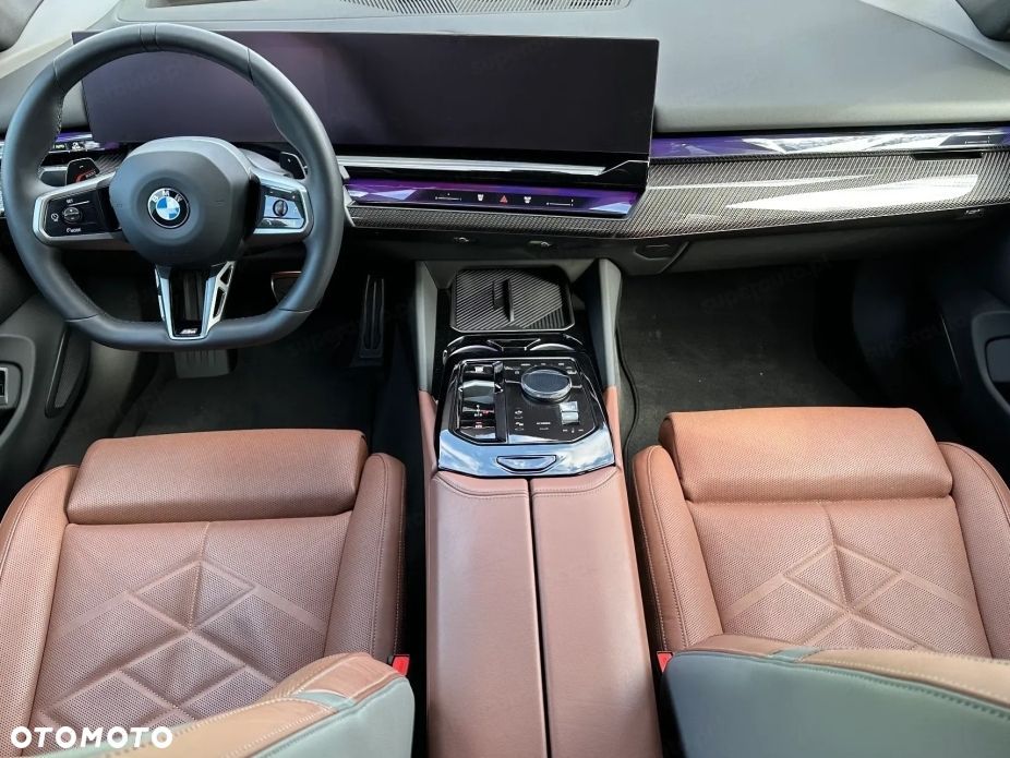 BMW Seria 5 540d xDrive mHEV M Sport - 9