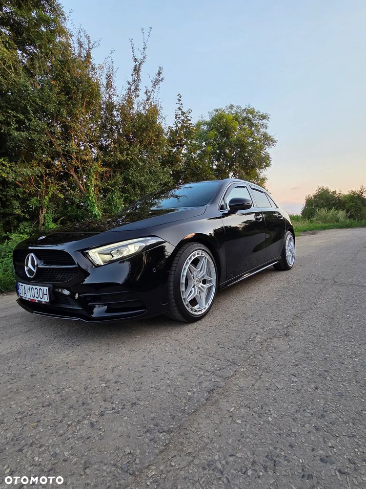 Mercedes-Benz Klasa A 200 Edycja specjalna 7G-DCT - 18