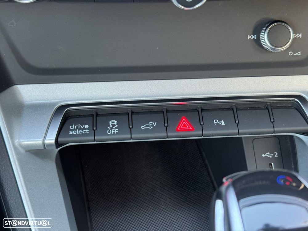 Audi Q3 45 TFSIe S tronic - 51