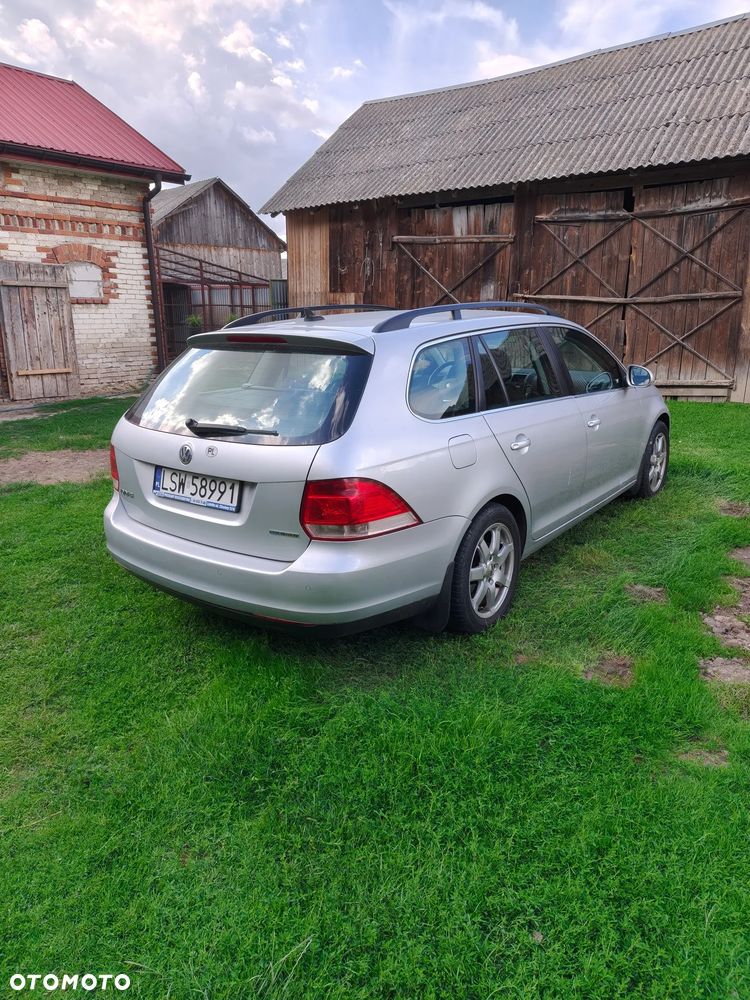 Volkswagen Golf 1.9 TDI DPF Edition BlueMotion - 5