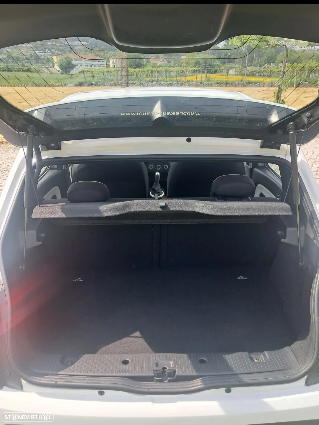 Renault Twingo SCe 75 Signature - 8