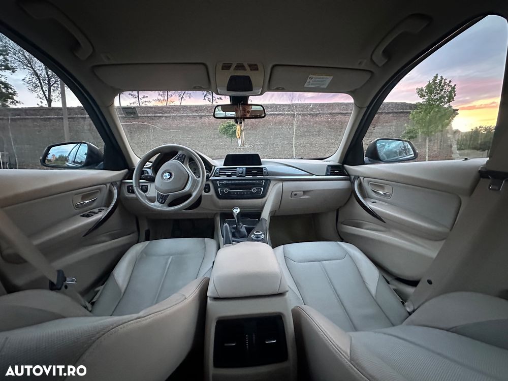 BMW Seria 3 320d - 11