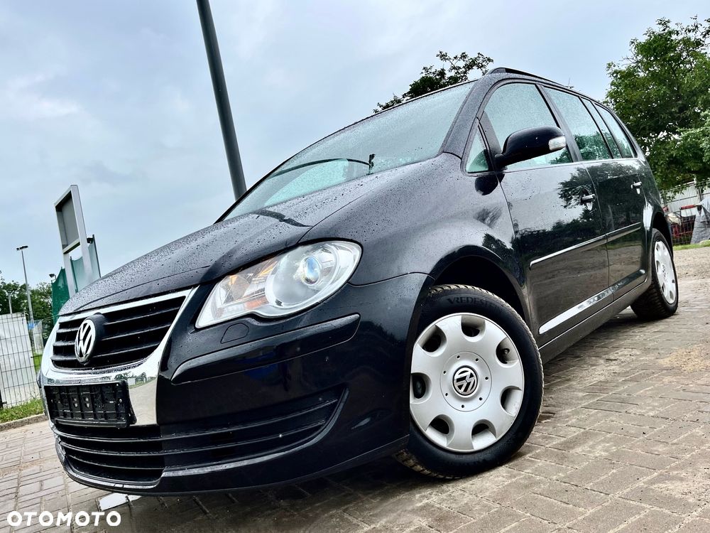 Volkswagen Touran 1.6 Trendline - 1