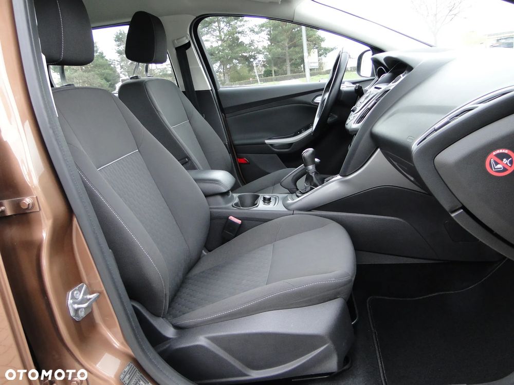 Ford Focus 1.0 EcoBoost Start-Stopp-System SYNC Edition - 18