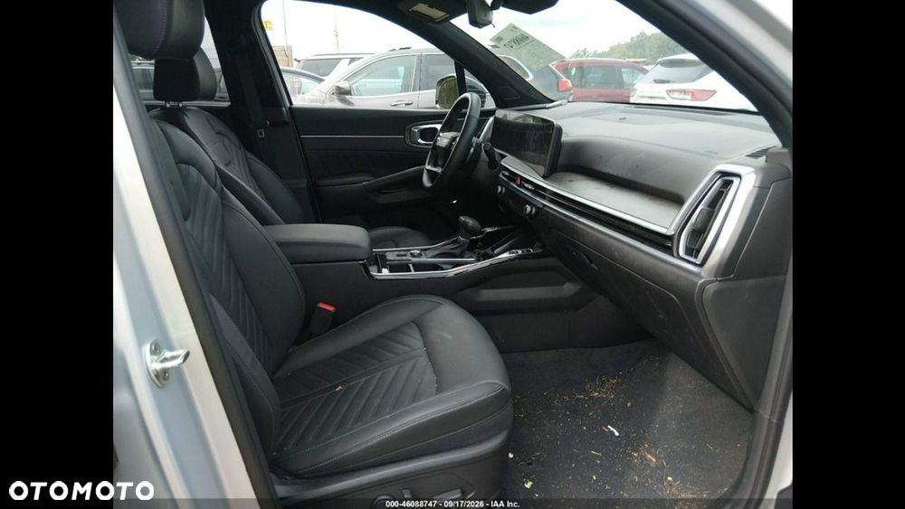Kia Sorento - 8
