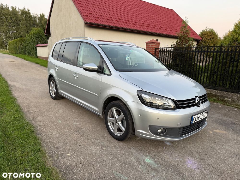 Volkswagen Touran 2.0 TDI DPF Highline - 4