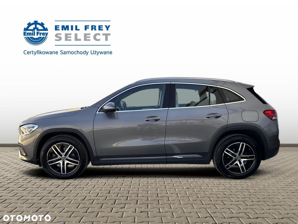 Mercedes-Benz GLA - 3