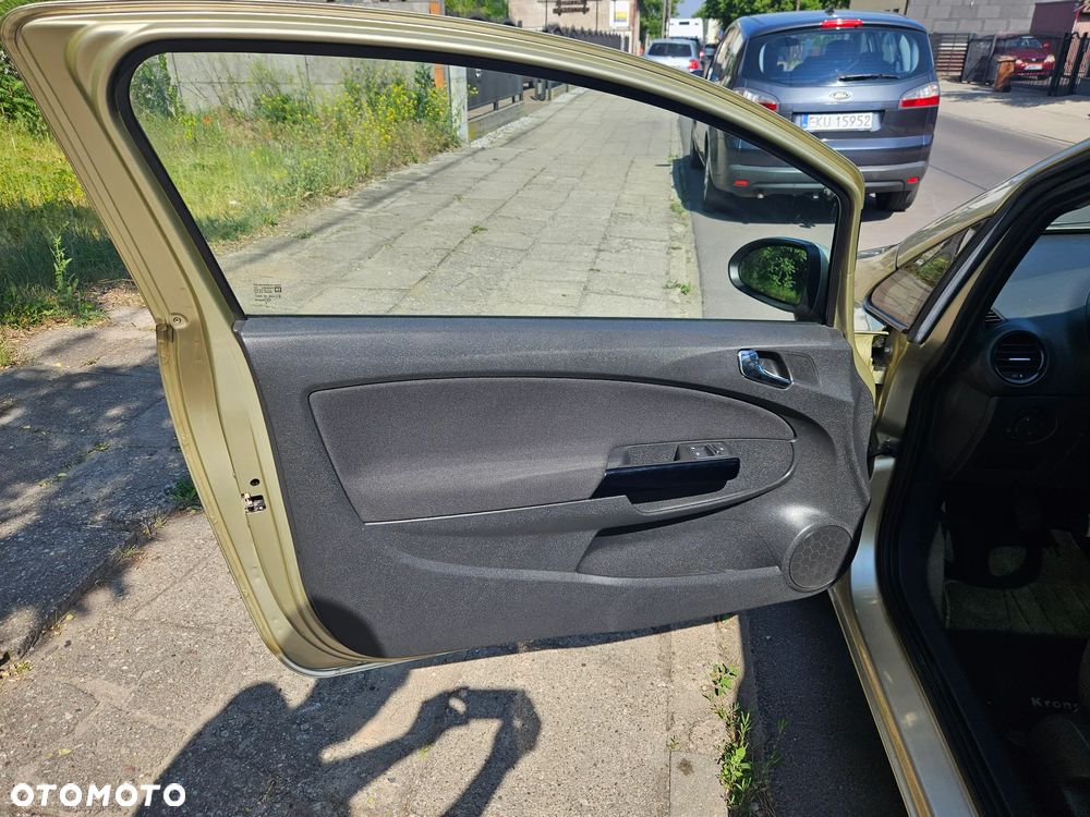 Opel Corsa 1.2 16V Limited Edition - 9