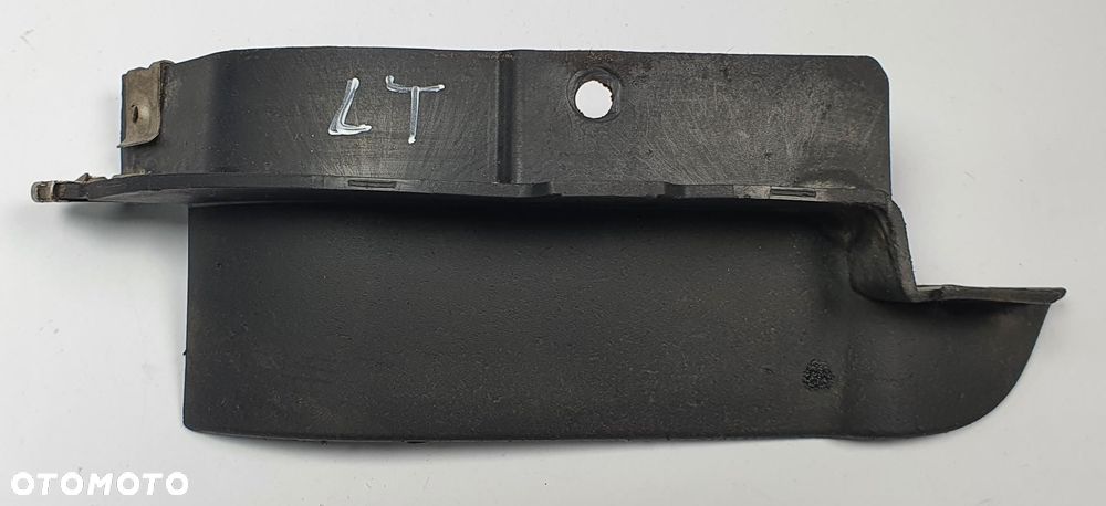 CHLAPACZ OSŁONA NADKOLA LEWY TYŁ TYLNY AUDI A4 B6 8H0853833 - 2