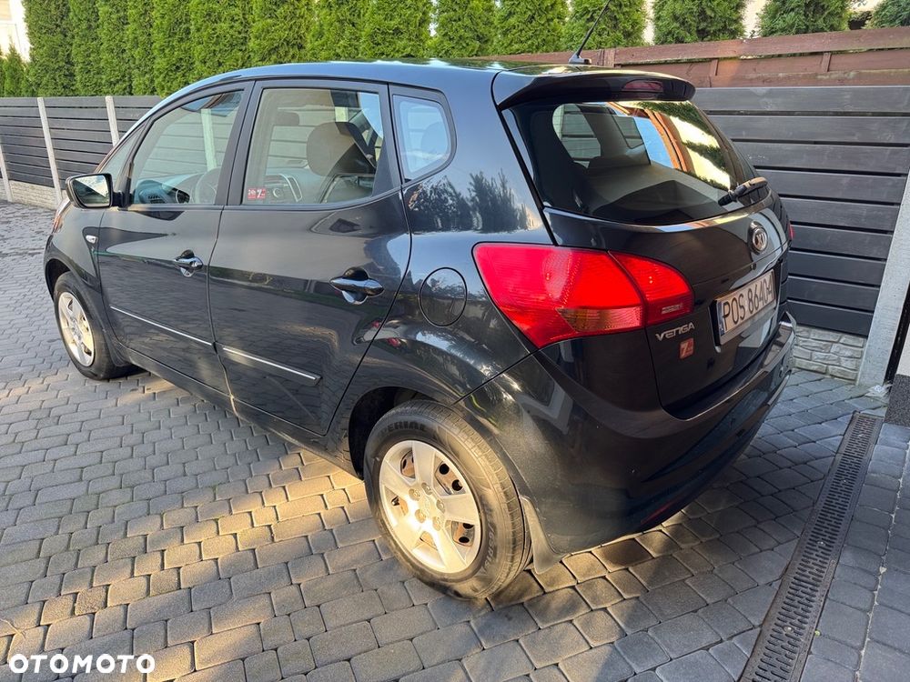 Kia Venga 1.4 M - 12
