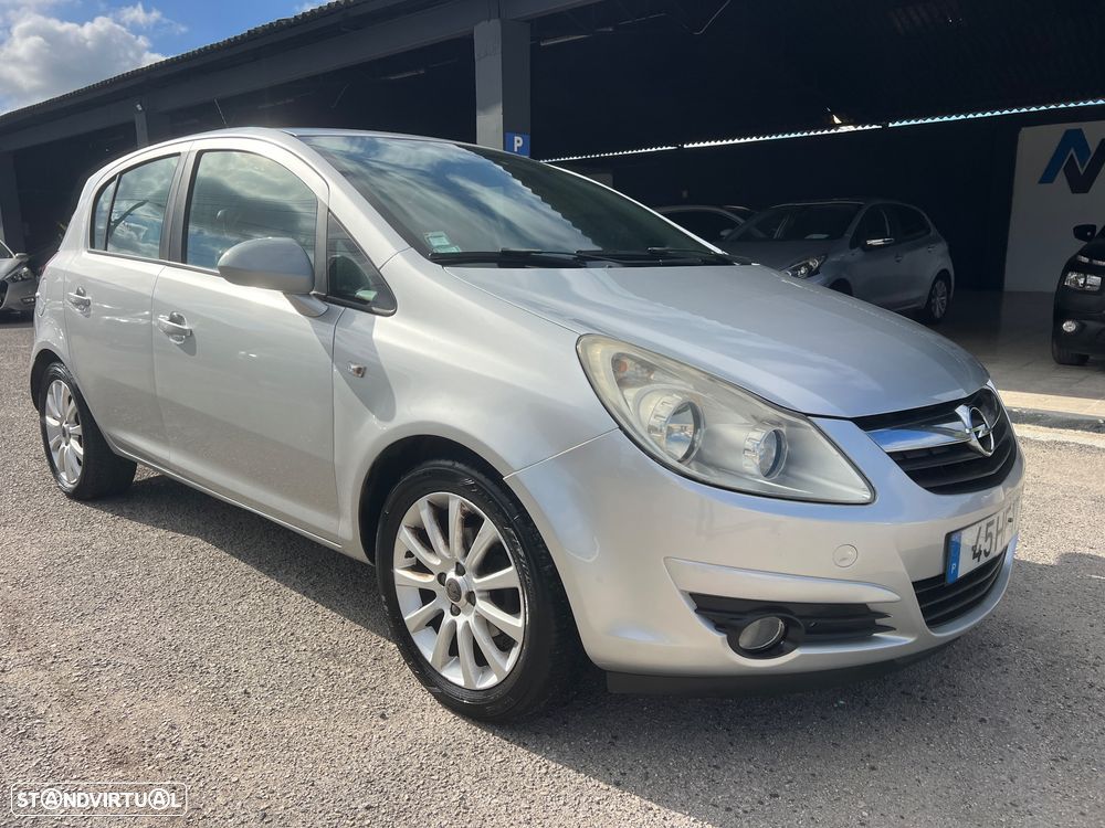 Opel Corsa 1.2 Cosmo - 41