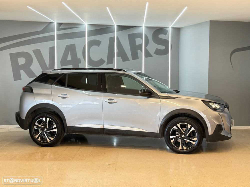 Peugeot 2008 1.2 PureTech Allure Pack EAT8 - 4