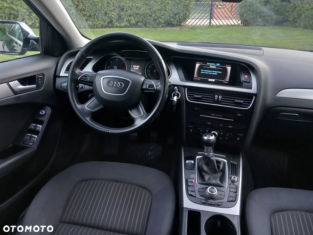 Audi A4 Avant 2.0 TDI DPF Ambiente - 7