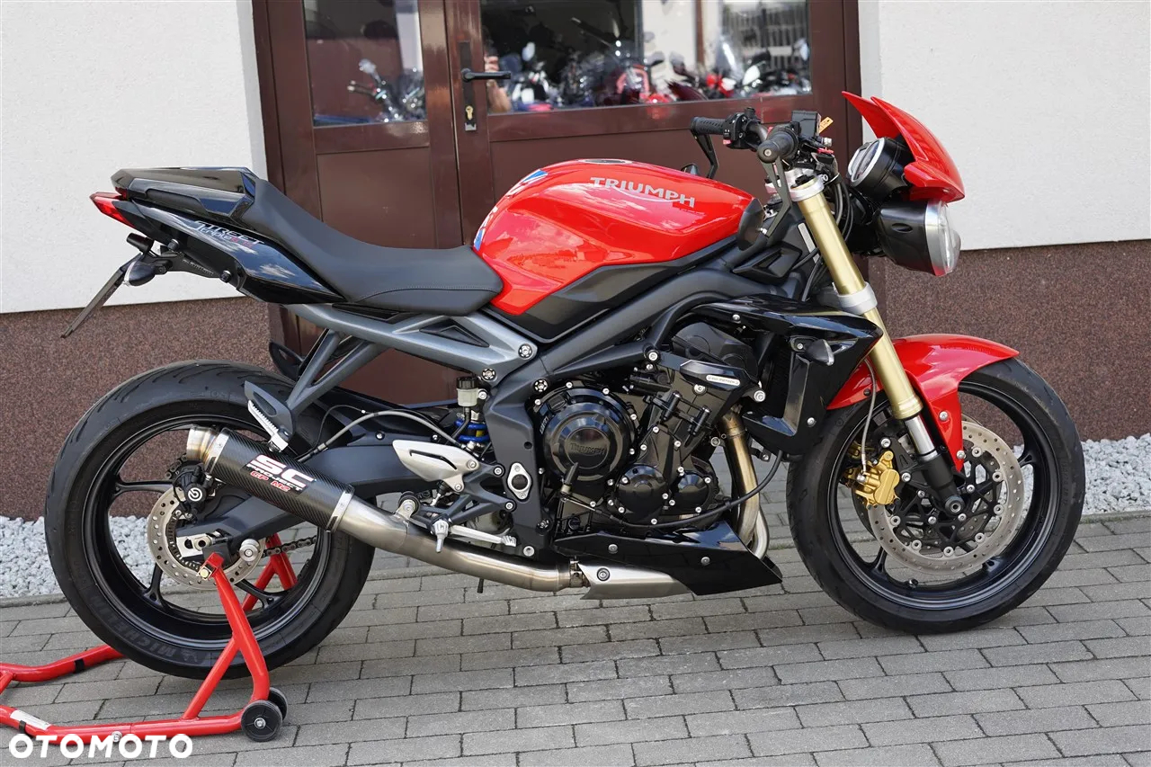 Triumph Street Triple - 2