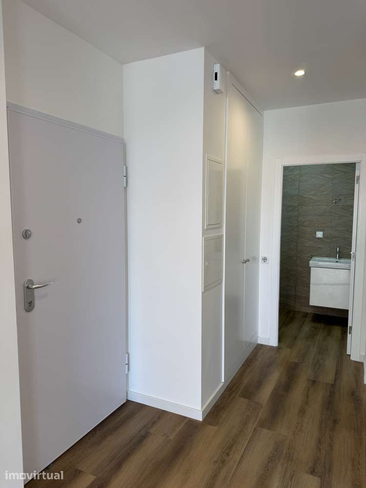 Apartamento T2 - Grande imagem: 3/8