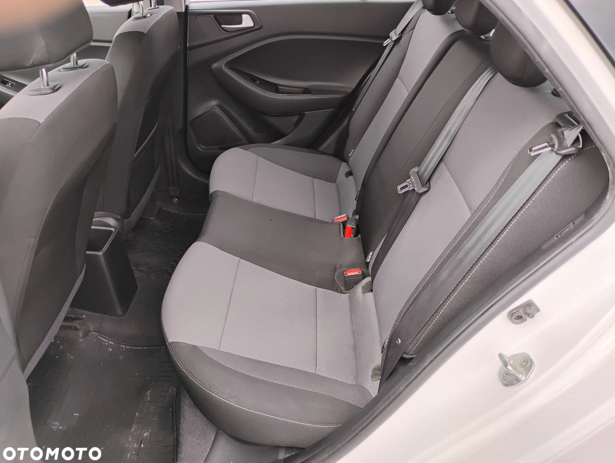 Hyundai i20 1.0 T-GDi Comfort DCT - 19
