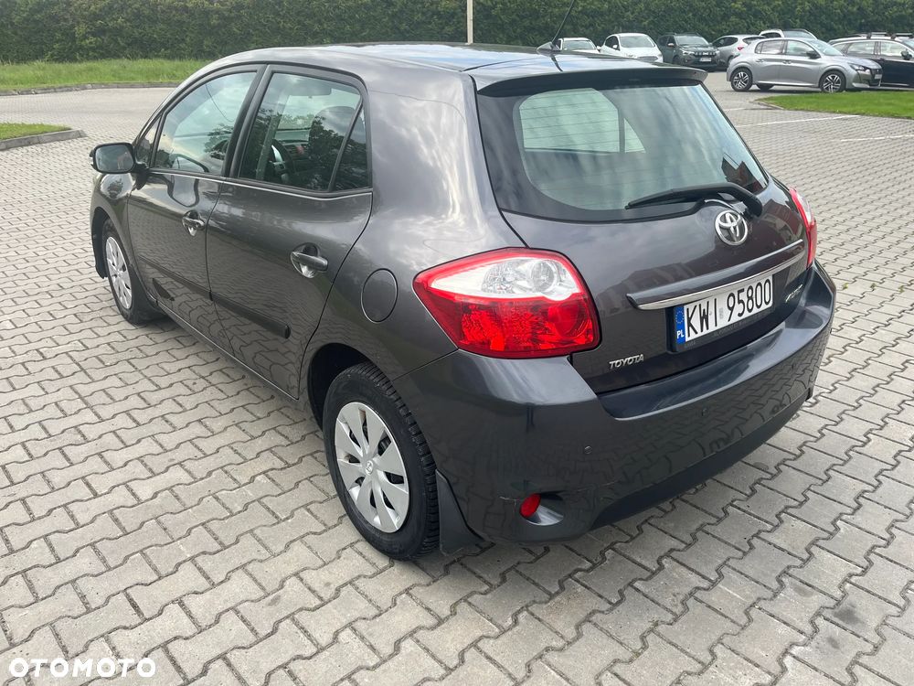 Toyota Auris 1.33 VVT-i Life Comfort - 3