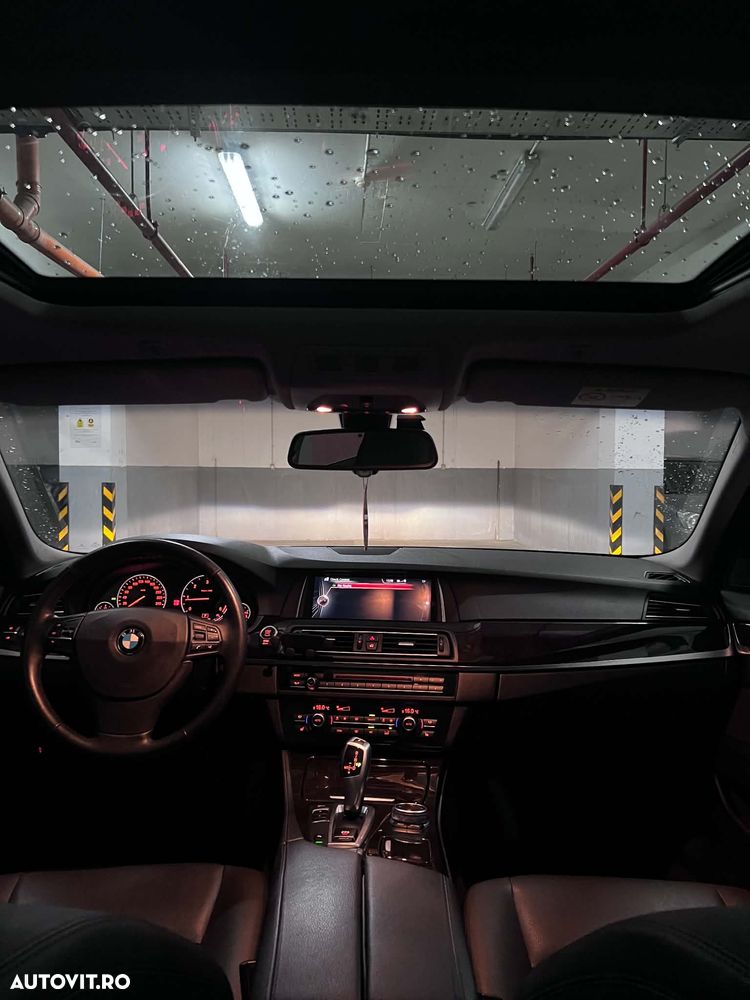 BMW Seria 5 520d Aut. Luxury Line - 16