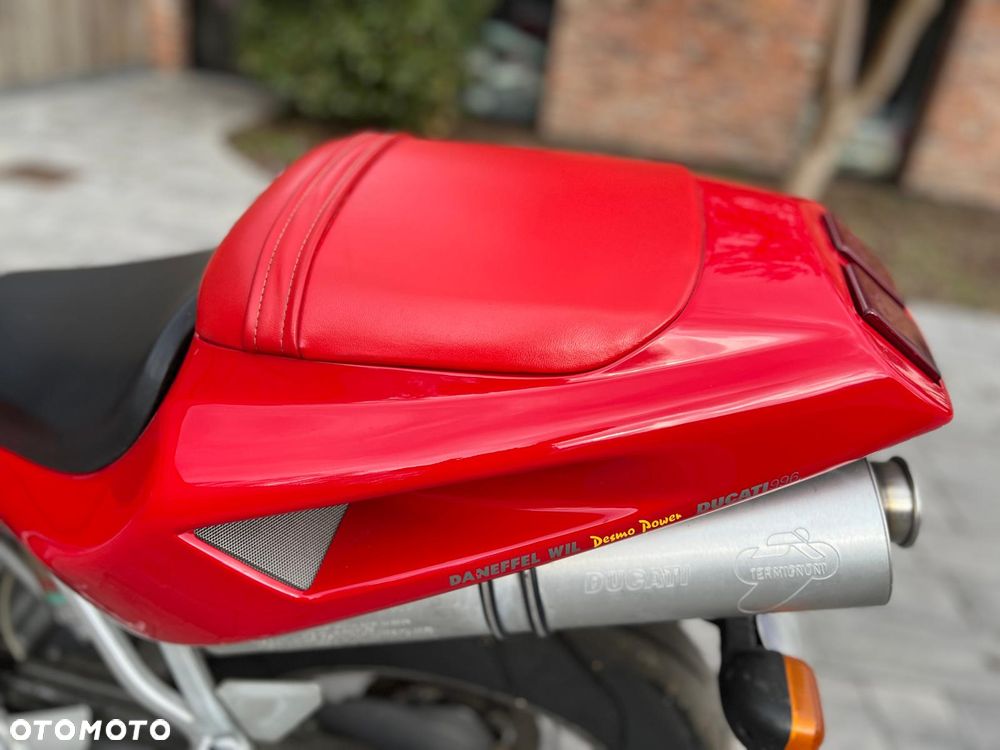Ducati 996 - 7