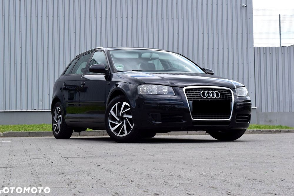 Audi A3 Sportback 1.6 Ambition - 1