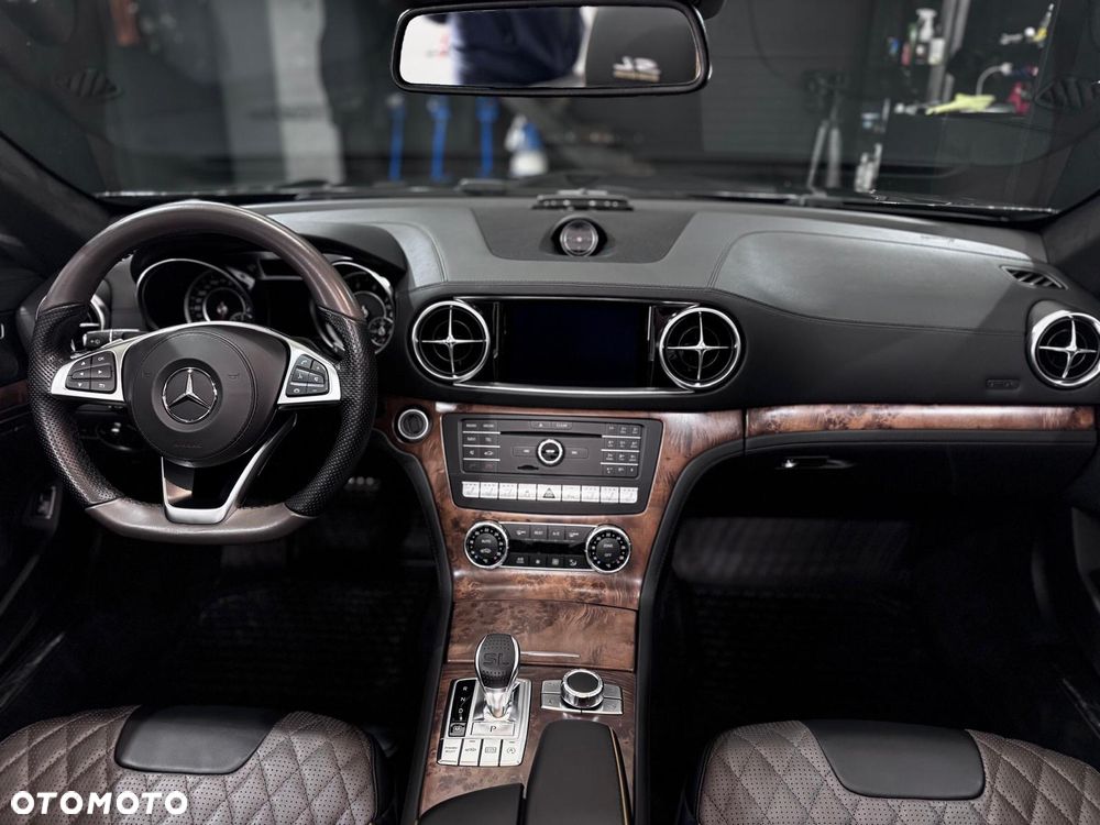 Mercedes-Benz SL 400 - 16