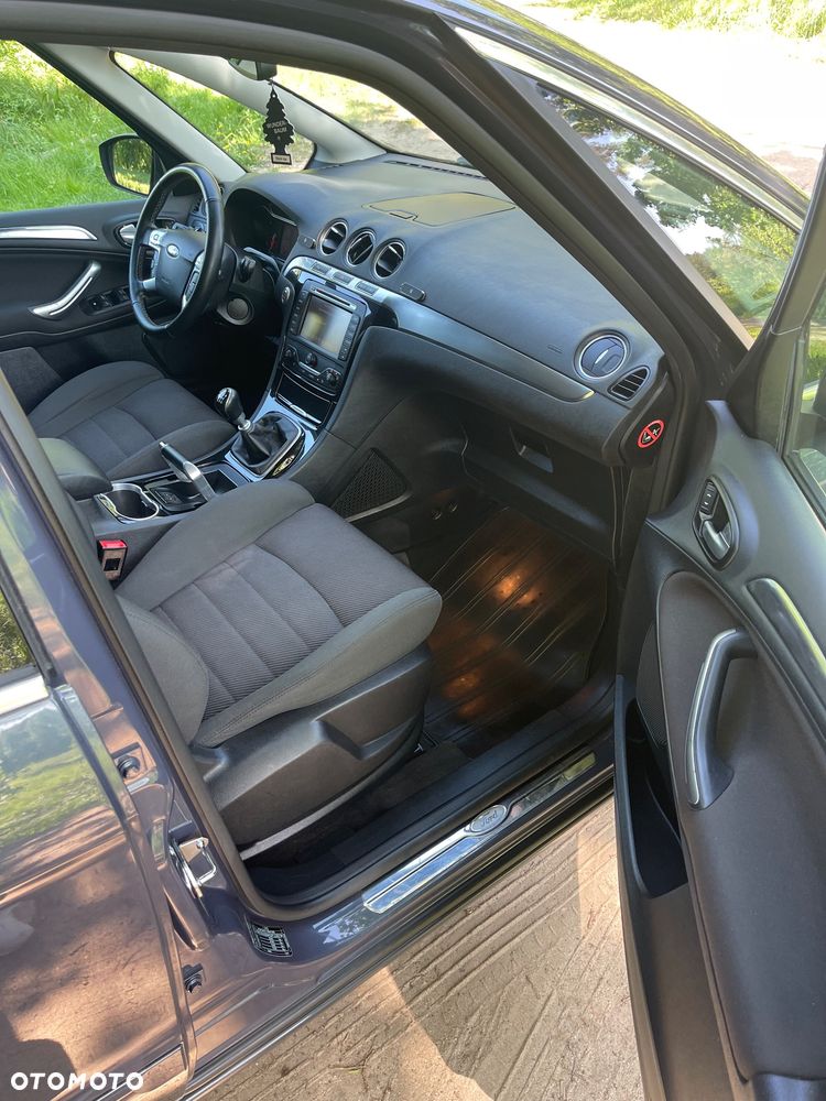 Ford S-Max 2.0 TDCi DPF Titanium - 23