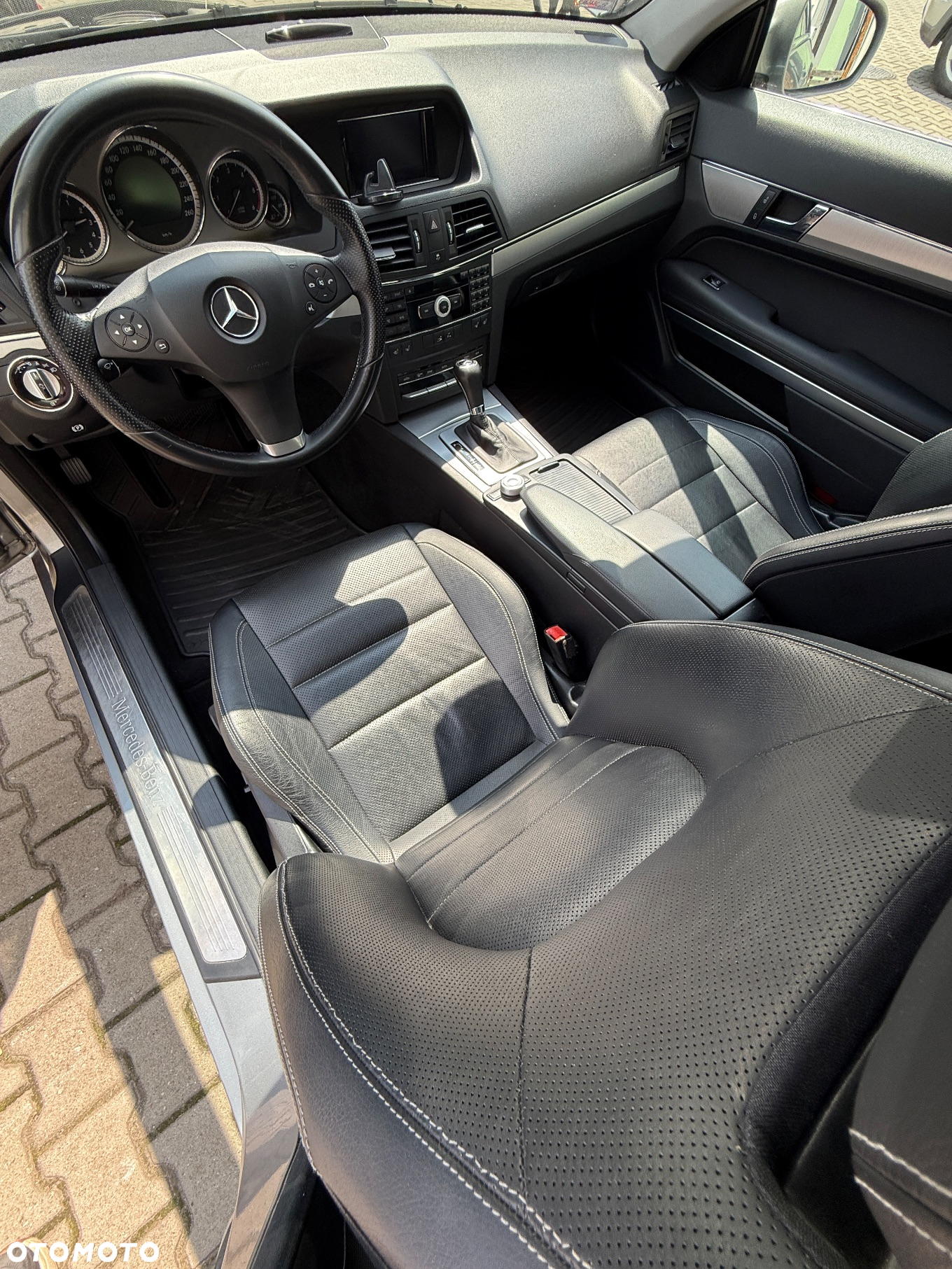 Mercedes-Benz Klasa E 350 CDI BlueEff - 10