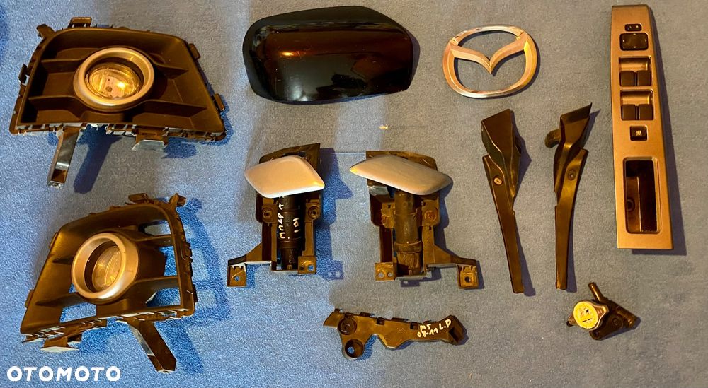 Mazda 5 CR CW 2005/2017r Mazda 3 BK 2003/2008r Spryskiwacz lampy koszyk spryskiwacza zaślepka spryskiwacza pompka wężyk zbiornik zapłonnik xenon - 10
