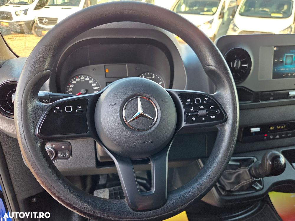 Mercedes-Benz New Sprinter L3H2 - 24
