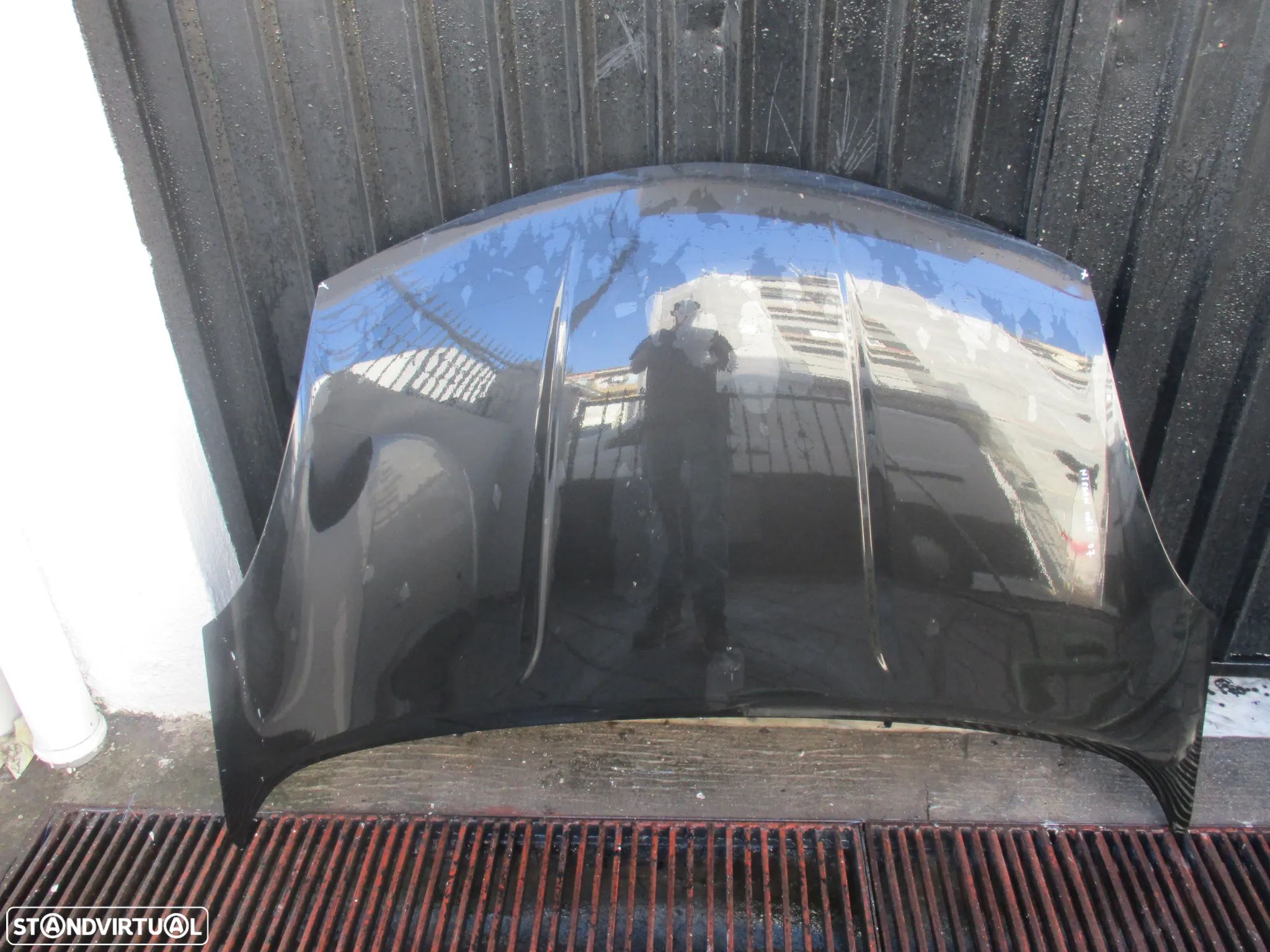 capot nissan note 2007 - 1
