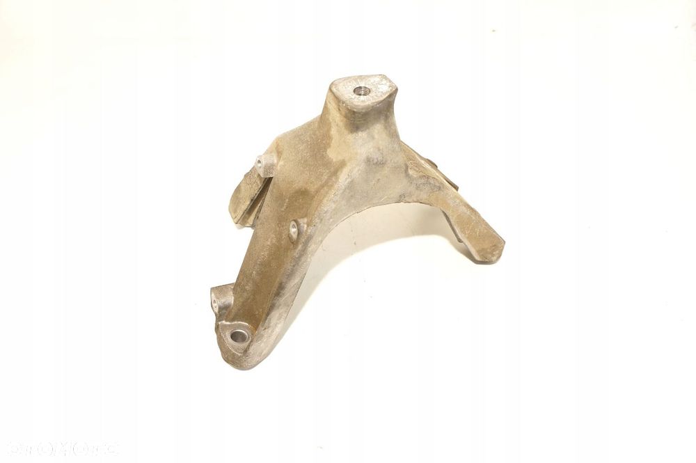 ŁAPA SILNIKA PRAWY VW AUDI A4 B8 A5 PASSAT B7 2,0 TDI CAG 8K0199308C - 2
