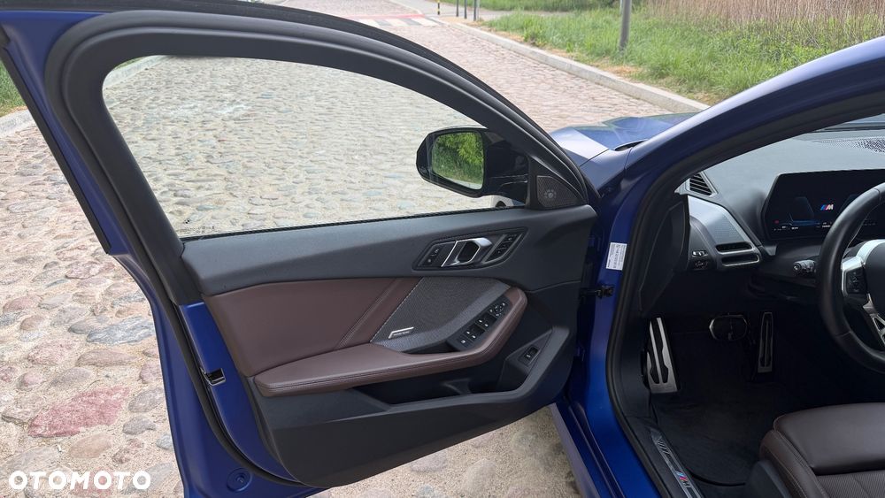 BMW 1M ver-m135i-xdrive - 9